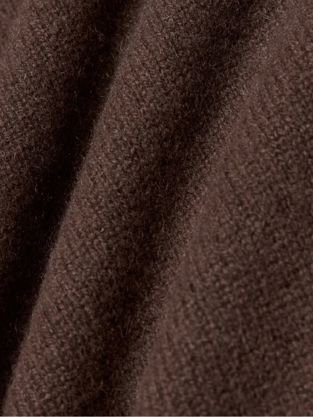 The Group by Babaton LUXE CASHMERE V-NECK SWEATER - Picture 4 of 10